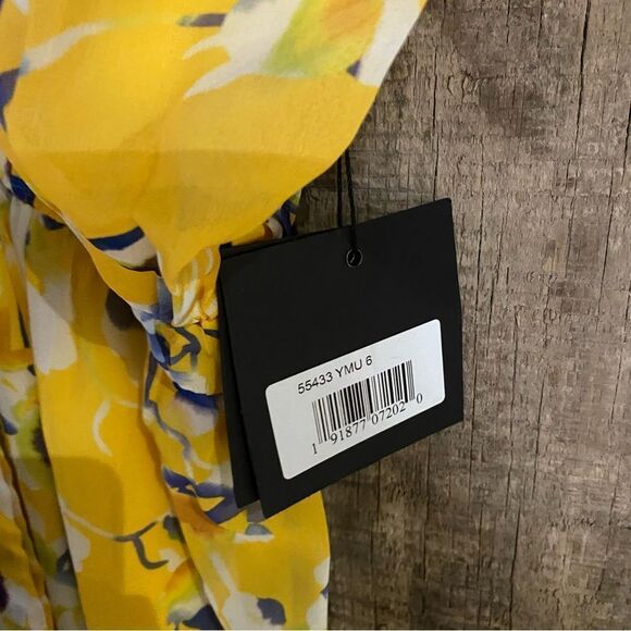 NWT Mac Duggal Ieena Yellow Crossed Halter Tie Waist Jumpsuit floral print Sz 6 - Picture 13 of 15